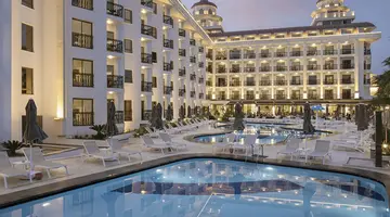 BLUE MARLIN DELUXE SPA & RESORT
