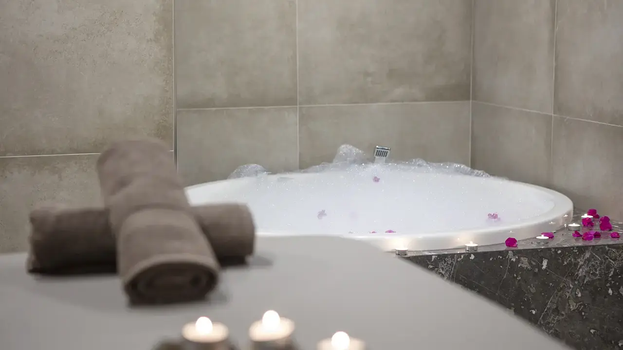 BLUE MARLIN DELUXE SPA & RESORT