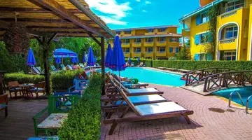 Blue Orange Beach Resort
