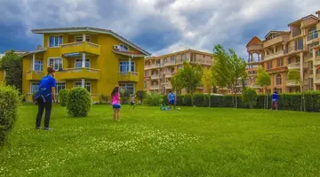 Blue Orange Beach Resort