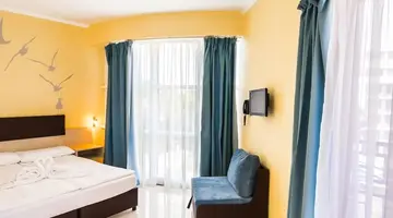 Blue Pearl Hotel