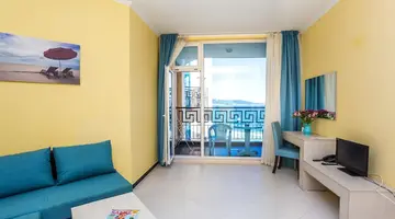 Blue Pearl Hotel