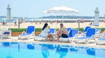 Blue Pearl Hotel