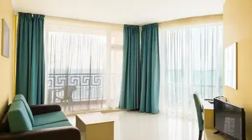 Blue Pearl Hotel