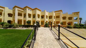 BLUE REEF RED SEA RESORT