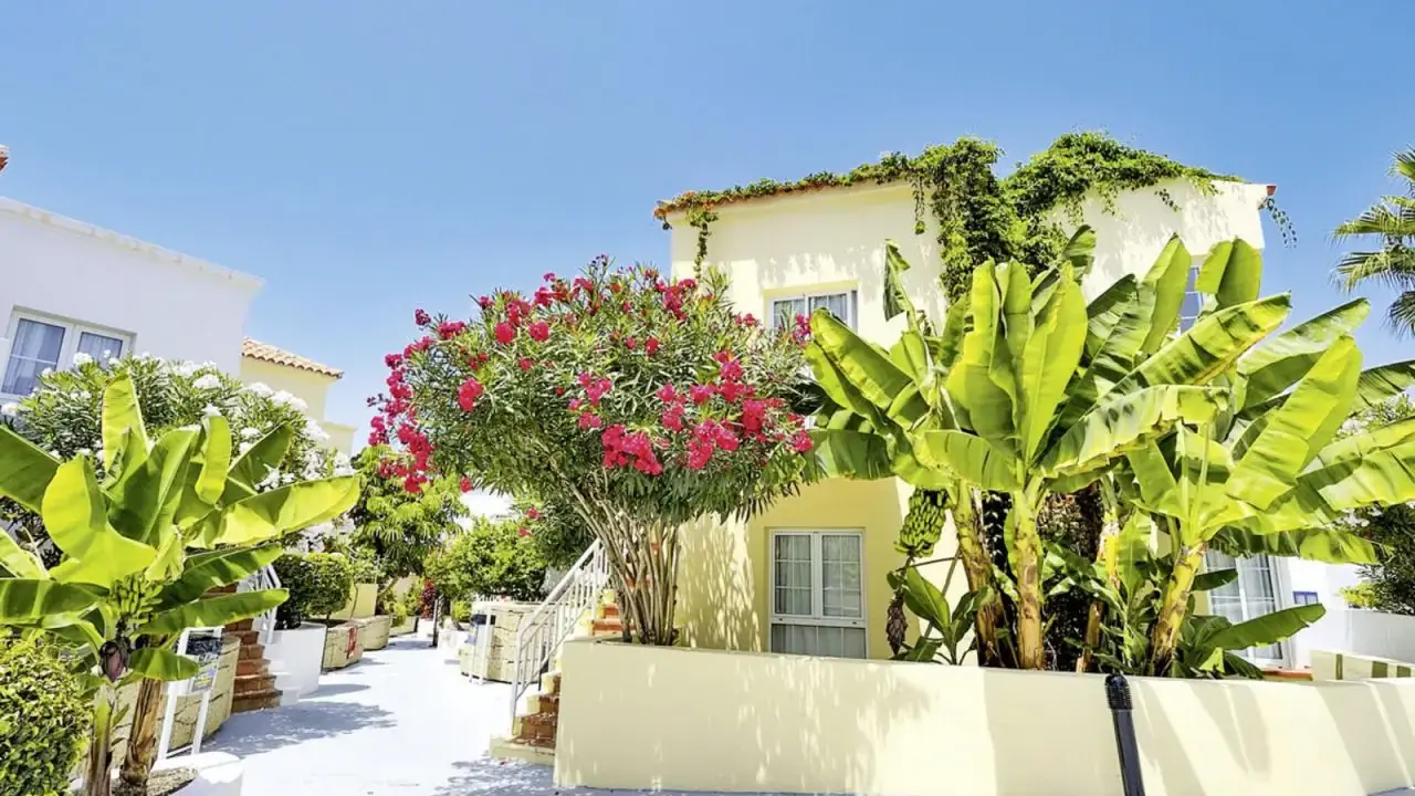 BLUE SEA Bahia Fanabe & Villas