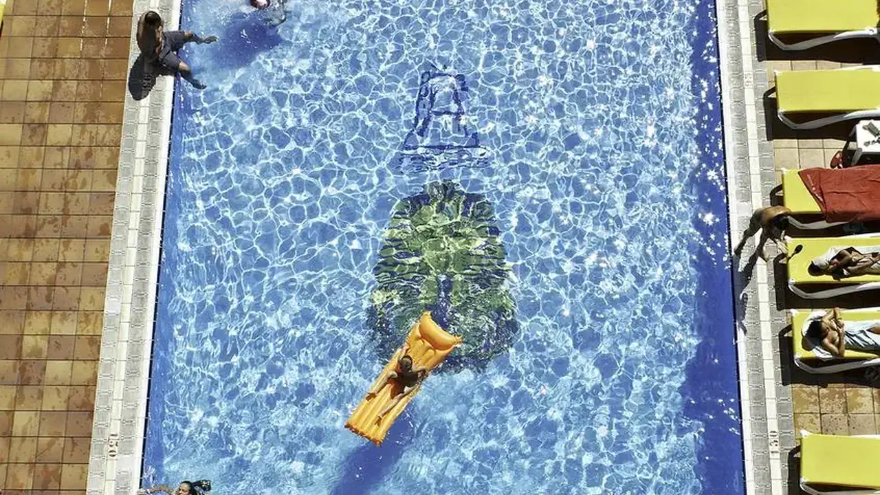 Blue Sea Copacabana