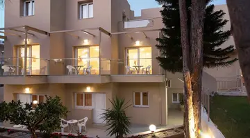 BLUE SKY APARTMENTS