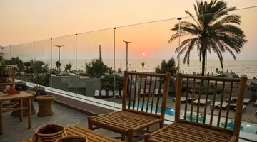 Blue Sky City Beach Hotel