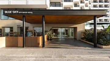 BLUE SKY CITY BEACH HOTEL
