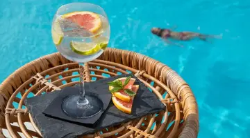 Blue Sky City Beach Hotel