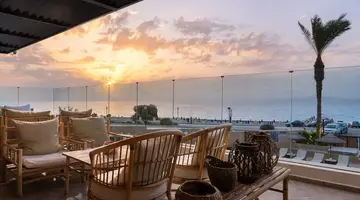 Blue Sky City Beach Hotel