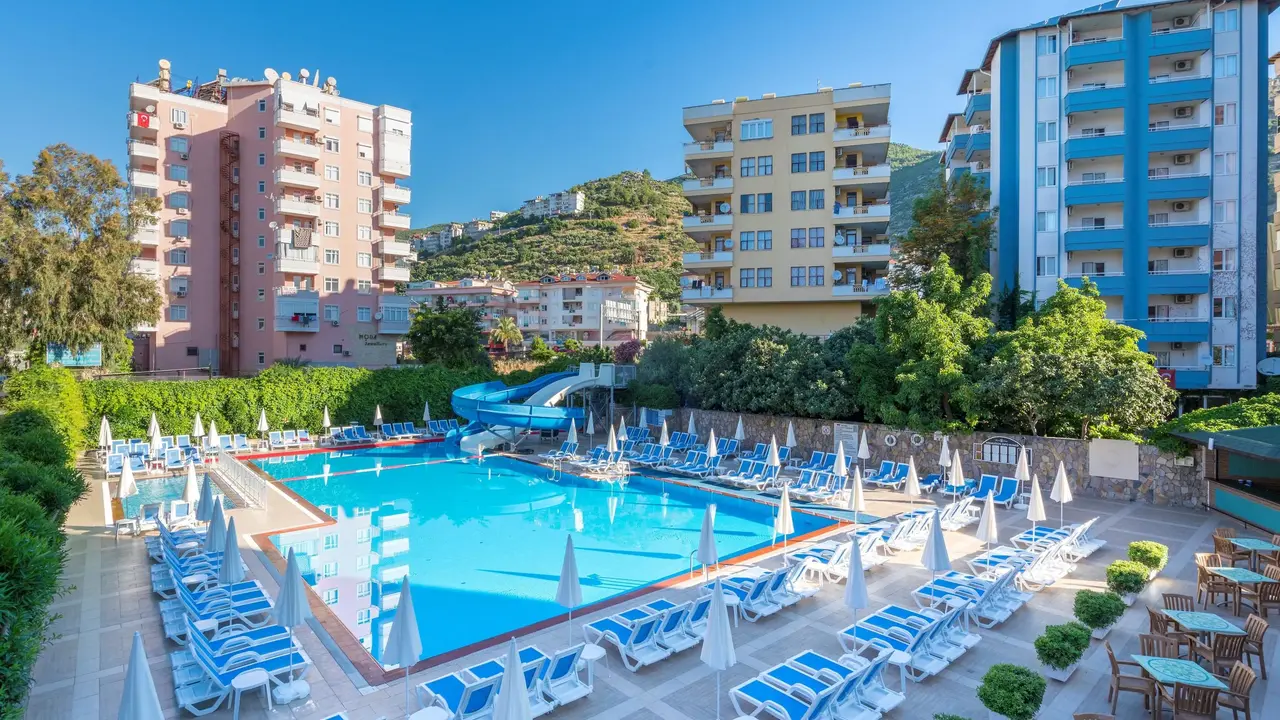 Blue Star Hotel