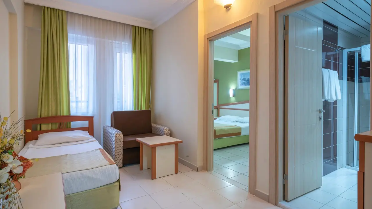 Blue Star Hotel