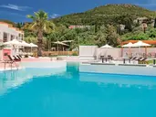 BLUE STYLE RESORT