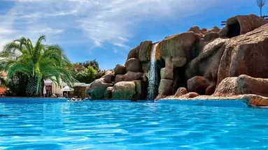 BLUE WATERS CLUB