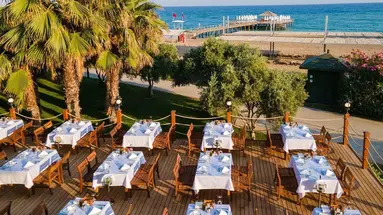 BLUE WATERS CLUB