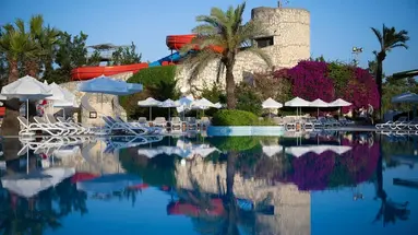 BLUE WATERS CLUB