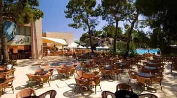 BLUE WATERS CLUB