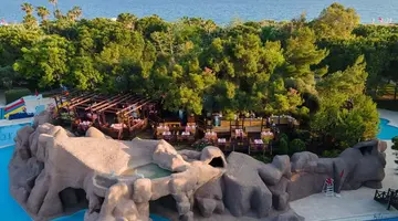 BLUE WATERS CLUB