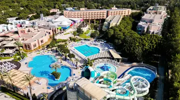 BLUE WATERS CLUB