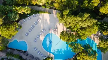 BLUE WATERS CLUB