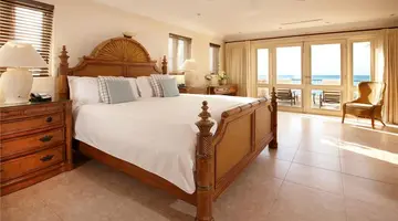 Blue Waters Resort and Spa 5