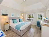 Blue Waters Resort and Spa 5
