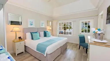 Blue Waters Resort and Spa 5
