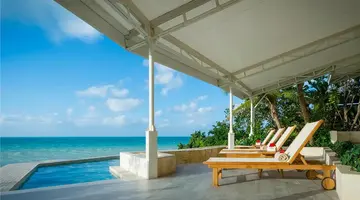 Blue Waters Resort and Spa 5