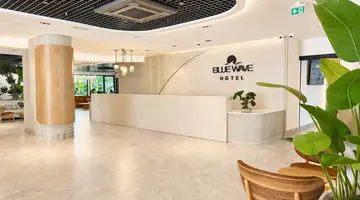 BLUE WAVE SUITE HOTEL