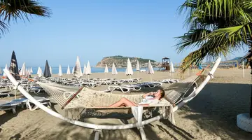 BLUE WAVE SUITE HOTEL