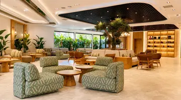 BLUE WAVE SUITE HOTEL