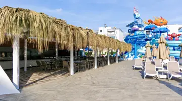 BLUE WAVE SUITE HOTEL