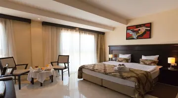 Blue Waves Resort