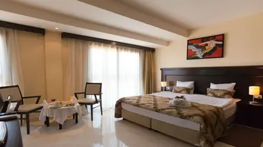 Blue Waves Resort