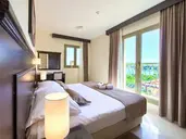 Blue Waves Resort