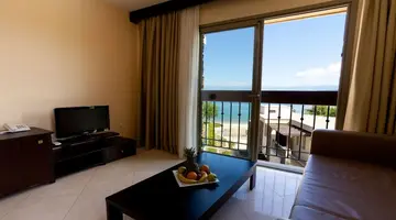 Blue Waves Resort