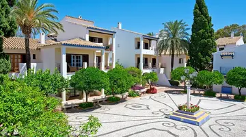 BlueBay Banus