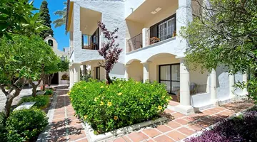 BlueBay Banus