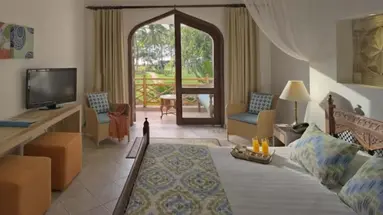 Bluebay Beach Resort & Spa *****