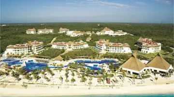 BlueBay Grand Esmeralda