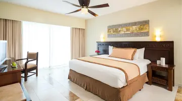 Bluebay Grand Esmeralda