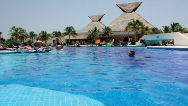 BlueBay Grand Esmeralda