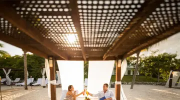 Bluebay Grand Esmeralda
