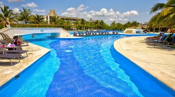 Bluebay Grand Esmeralda