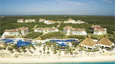 BlueBay Grand Esmeralda