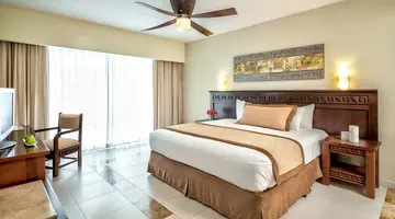 Bluebay Grand Esmeralda