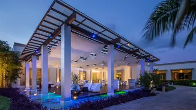 Bluebay Grand Esmeralda