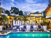 BlueBay Villas Doradas